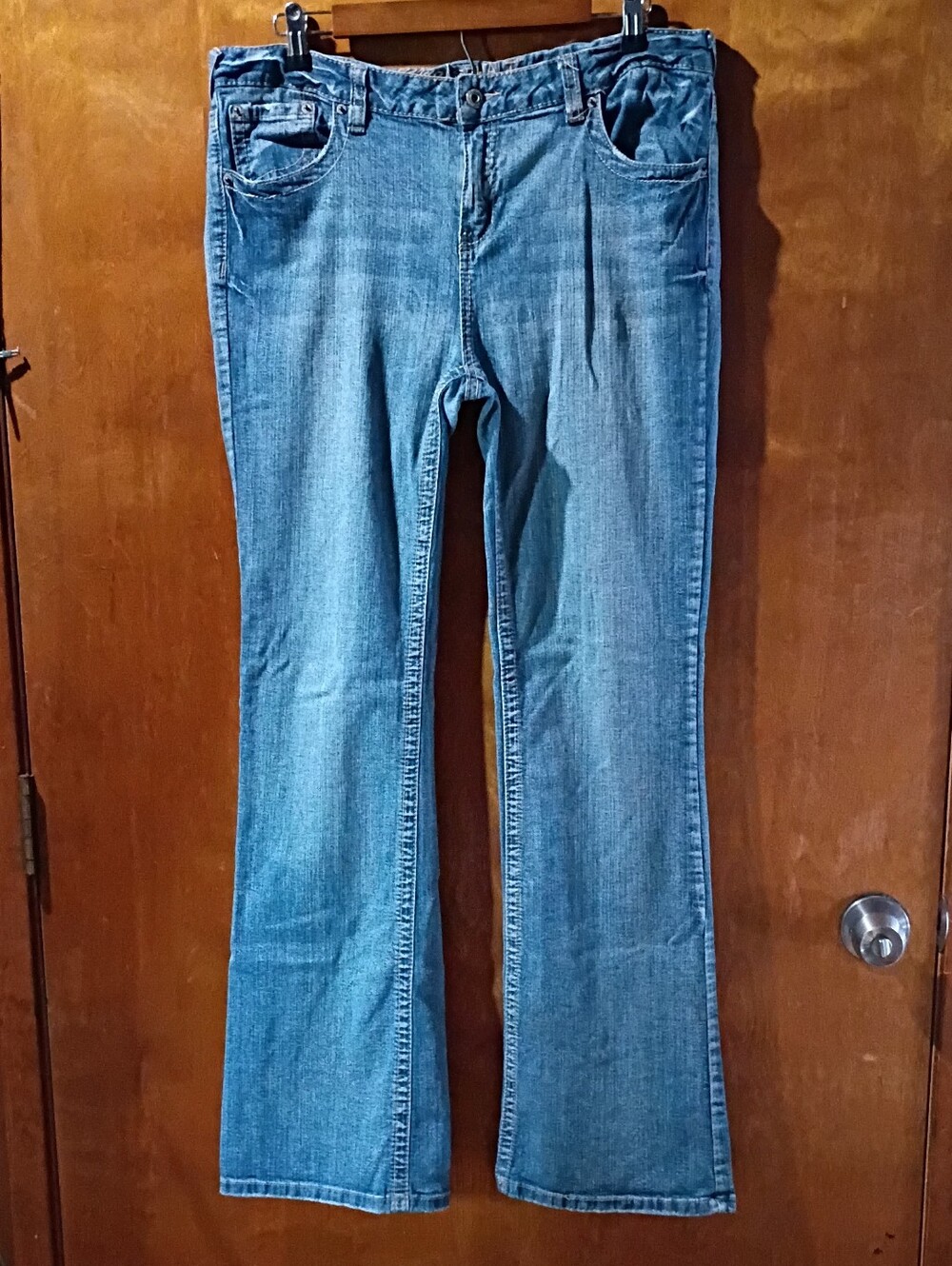15 Regular Blue Asphalt Women’s Blue Flare Jeans Cute Cowgirl Western Denim
